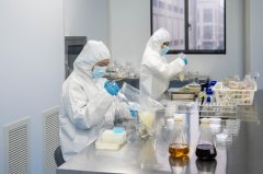 好比将菜肴分为“餐厅现做”“半预制”“复热